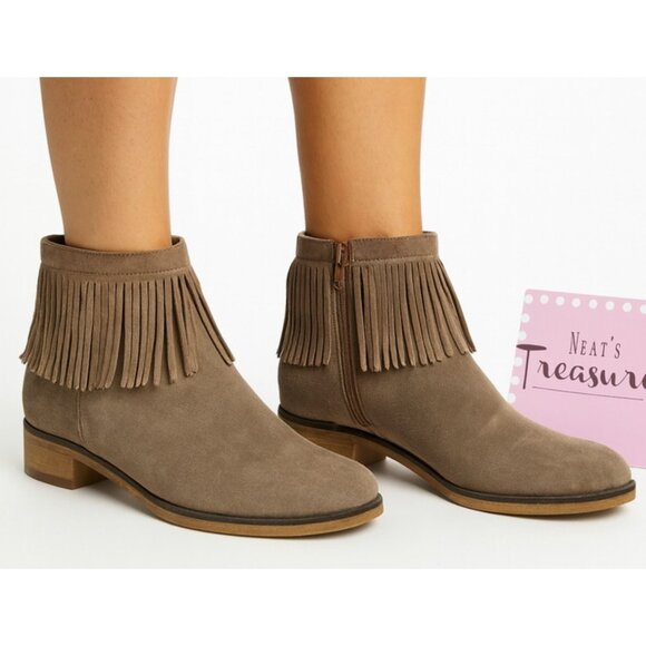Lucky Brand GALLEY Taupe Leather Suede Low Heel Fringe Zip Ankle Boots Sz 8.5 M - Picture 1 of 16